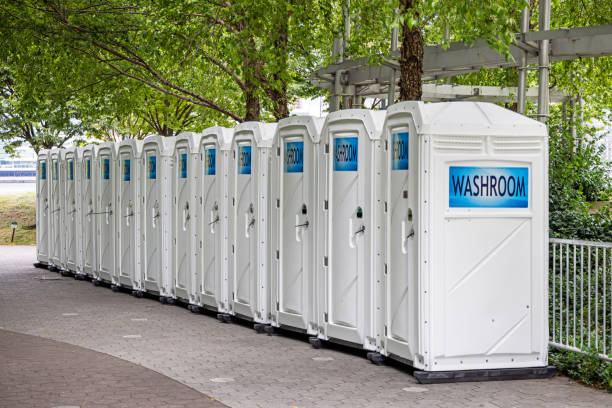 Best Porta potty rental near me  in Johnson Creek, WI